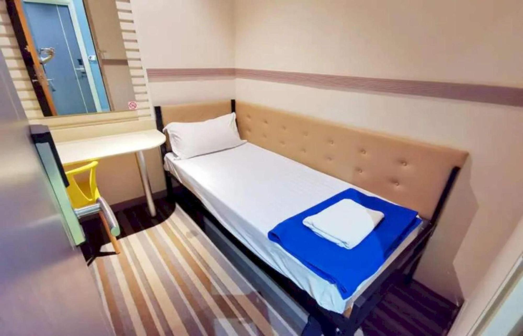 Capital O 75451 Podstel Hostel Bangkok Exteriér fotografie